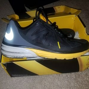 Nike Lunarhaze Livestrong